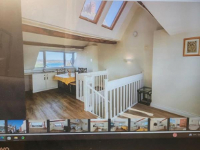 Beach & Harbour View House
